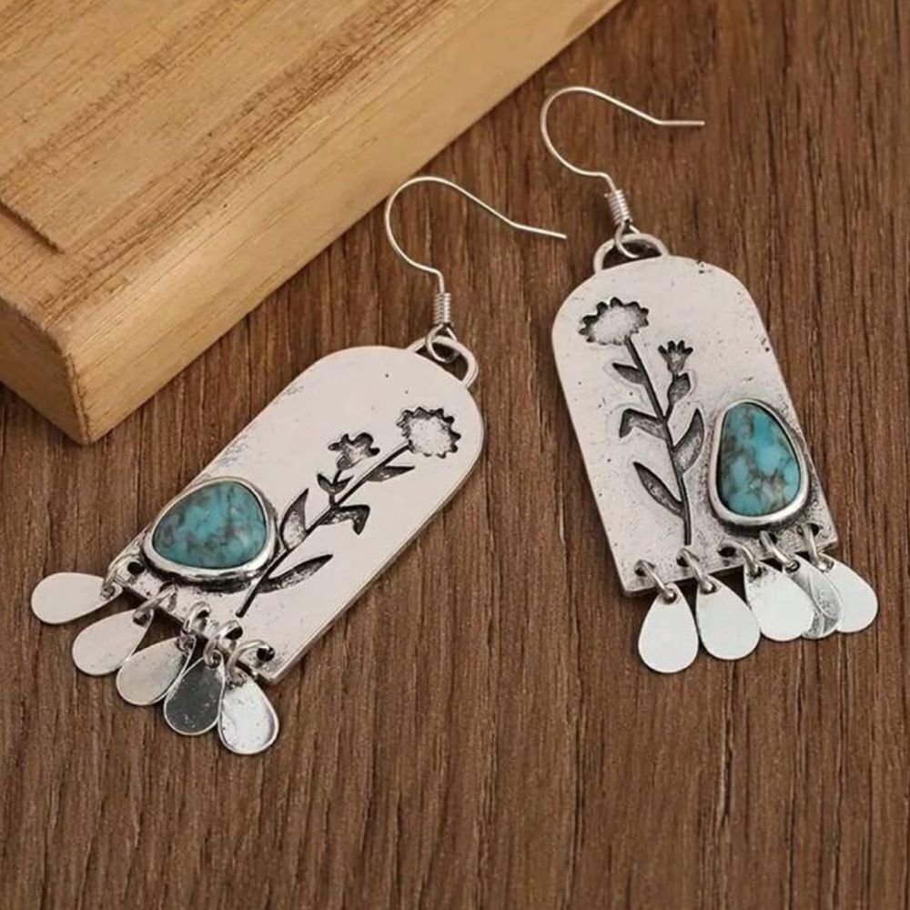 Silver and Turquoise Floral Earrings A1402 - Picture 2 of 5